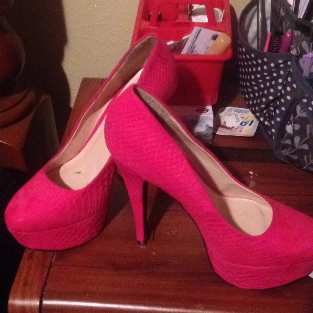 Pink heels